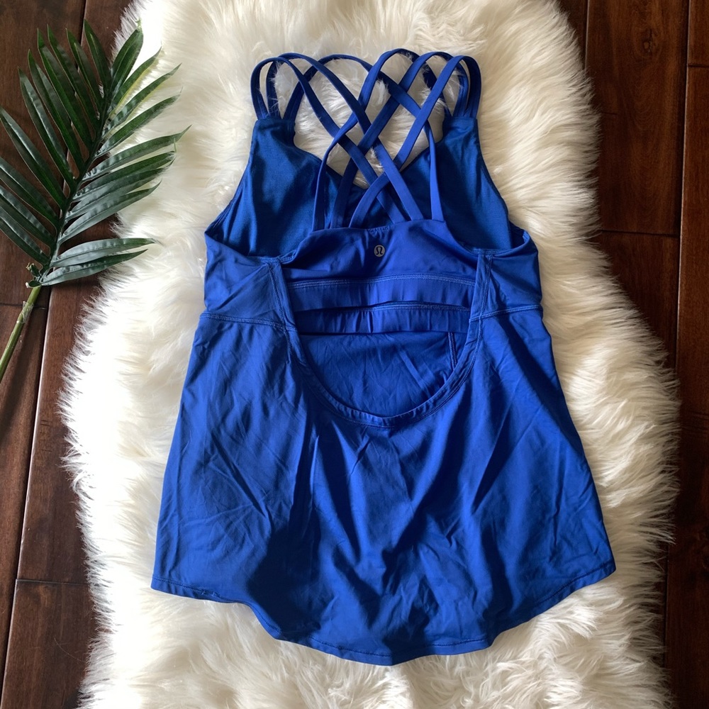 Lululemon Beat the Heat Tank Harbor Blue Size 10